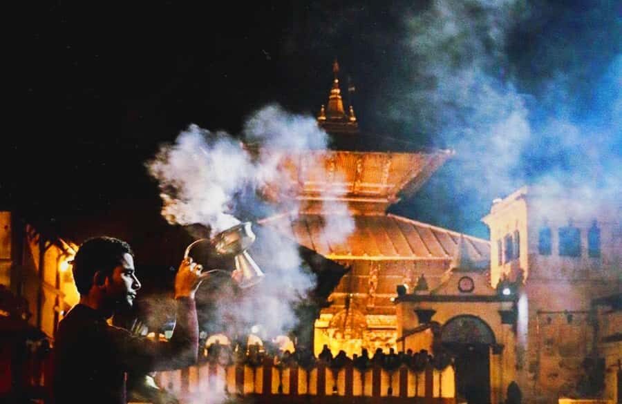 Kathmandu: Pashupatinath Aarati & Cremation Evening Tour - Price and Value: Private Transport for a 3-Hour Sacred Plan