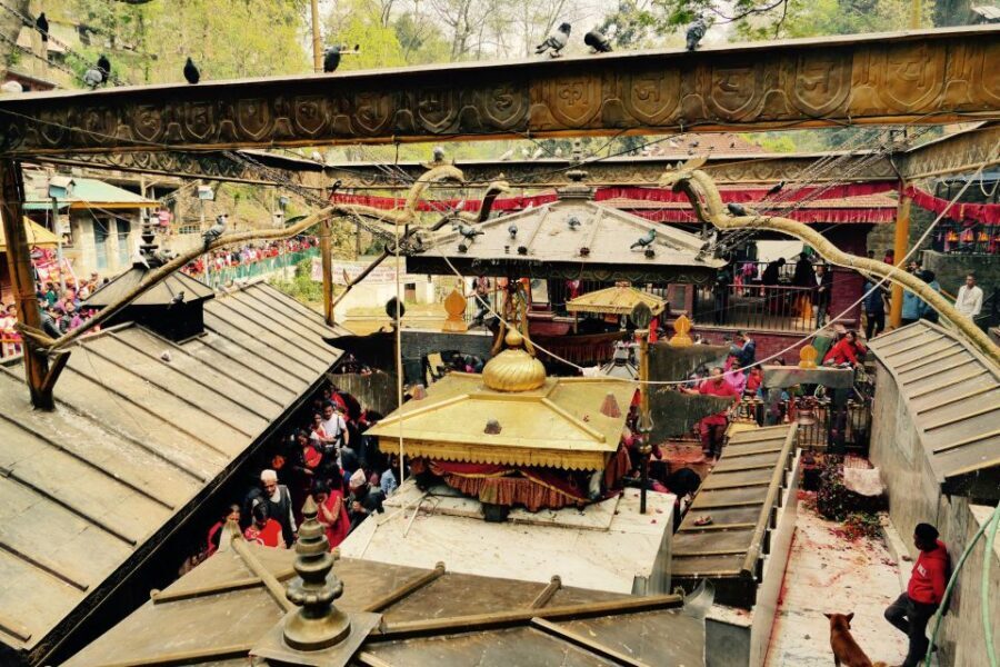 Kathmandu: Pharping, Dakshinkali and Chobhar Tour with Lunch - Taudaha Lake: your calm break in the middle of the day