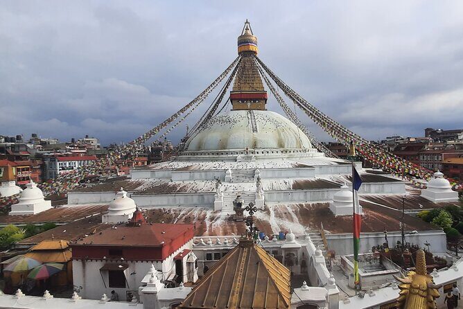 Kathmandu, Pokhara and Chitwan 8 Nights 9 Days Tour - Price and logistics: what you’re paying for, and what costs extra