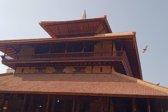 Kathmandu – Pokhara – Chitwan – 08 Days(KATHMANDU VALLEY- POKHARA –CHITWAN ) - Kathmandu to Pokhara: the scenic coach ride that actually matters