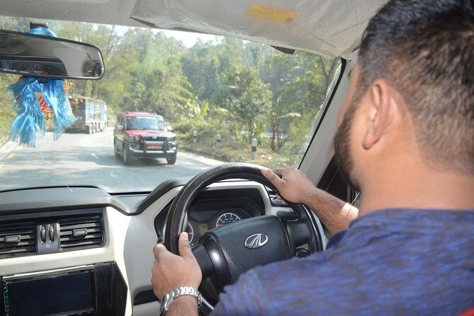 Kathmandu to Pokhara drop-off service by private vehicles - The Trishuli River road (6–7 hours): timing, traffic, and comfort