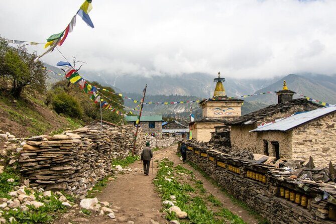 Manaslu Larke Pass Trekking - Kathmandu start: setting up right in Thamel