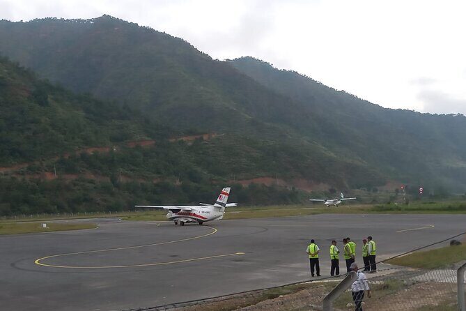 Manthali Airport (Ramechhap) To Kathmandu - Transport Service - Weather requirements and the risk of re-routing
