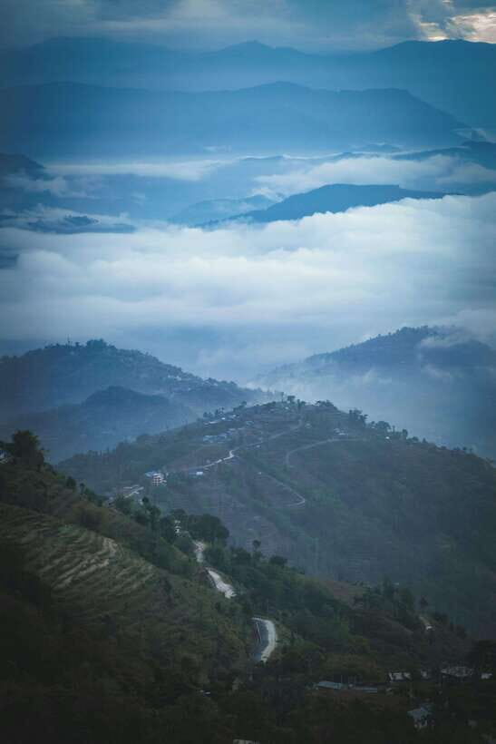 Nagarkot Sunrise and Hike to Changu Narayan Temple - The 3–4 hour hike: villages, terraced fields, and a calm rhythm