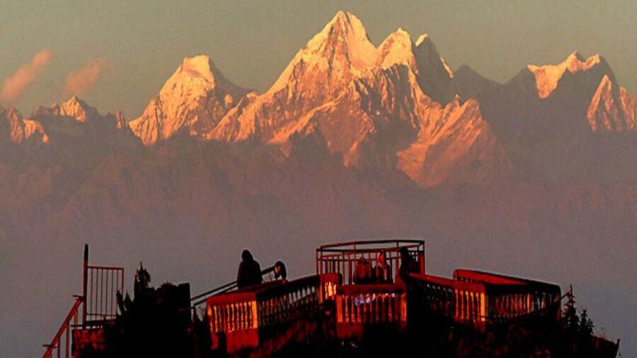 Nagarkot Sunrise With Trip To Changu Narayan and Bhaktapur - Changunarayan Temple (UNESCO): Vishnu Stonework With a Purpose