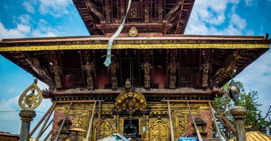 Nagarkot Sunrise With Trip To Changu Narayan and Bhaktapur - Kathmandu Hotel Pickup and Private-Group Comfort