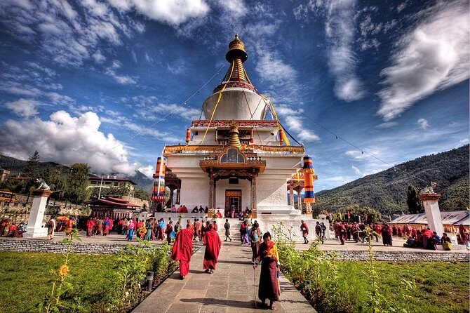 Nepal, Tibet & Bhutan tour start & end in Kathmandu, visit Lhasa, Paro & Thimpu - Price and value: what you’re paying for at $7,900 per person