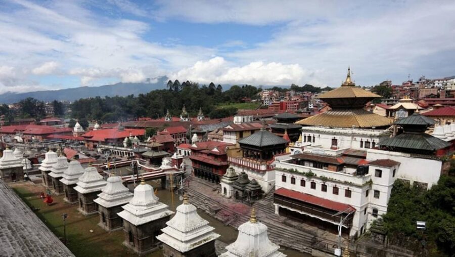 Pashupatinath: Evening tour of temple and Aarati ceremony - Should You Book This Pashupatinath Evening Tour?