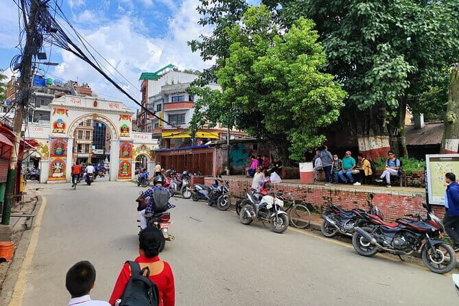 Patan and Bhaktapur Boutique Tour - Golden Temple (Hiranya Varna Mahavihar) and Manga Hiti: Sacred Silence and Practical Stone