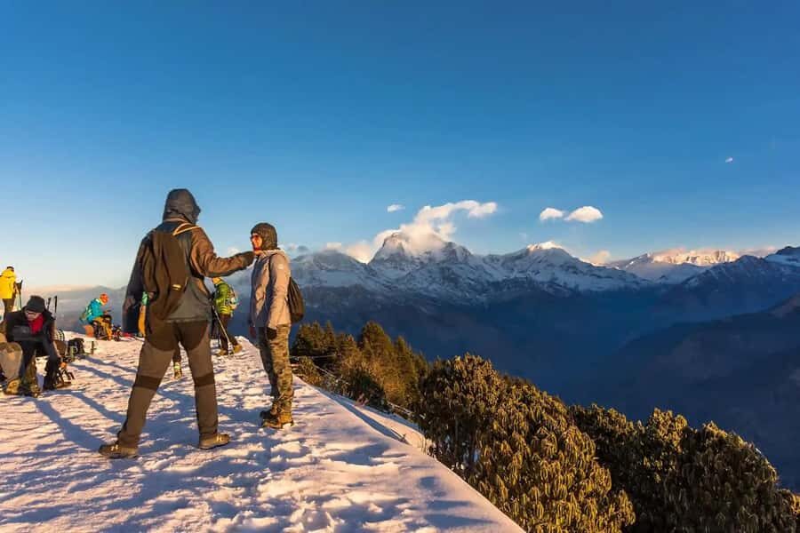 Pokhara: 3- days Poon Hill Trek - Day 3: Poon Hill sunrise, descent via Hille, and back to Pokhara