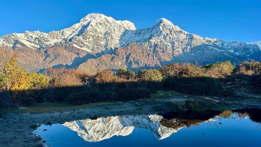 Pokhara: 4-Day Mesmerizing Mardi Himal Guided Trek - Day 1: Pokhara to Forest Camp (2500m) via Kande and tea-house lunch