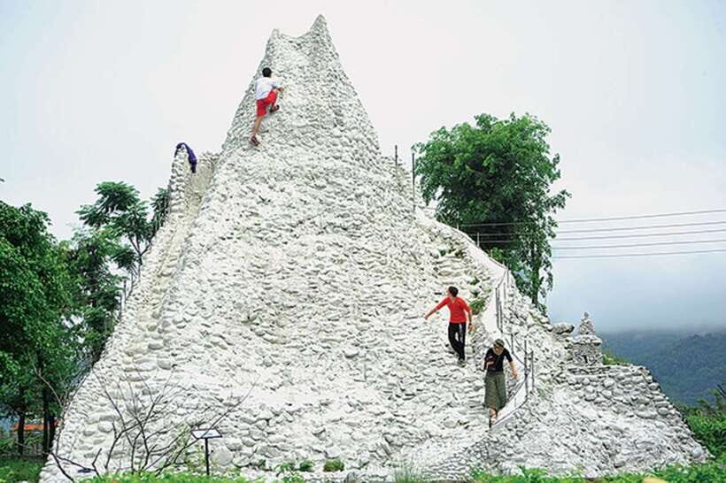 Pokhara: Private Half-Day Tour and Tibetan Culture Tour - A 3-hour private loop: pickup, timing, and how the day moves