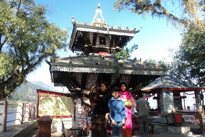 Pokhara: Sightseeing tour (Unguided) in Sharing Bus - Stop-by-stop route in Pokhara Valley: what you’ll do at each place