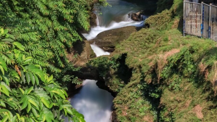 Pokhara: Visit Best Seven Tourist Destination by Sharing Bus - Tour feel in six hours: shared bus, short stops, real Pokhara pacing