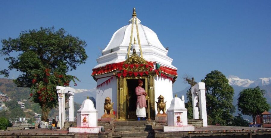 Pokhara: Visit Best Seven Tourist Destination by Sharing Bus - Group dynamics, guide quality, and the common day-to-day hiccup