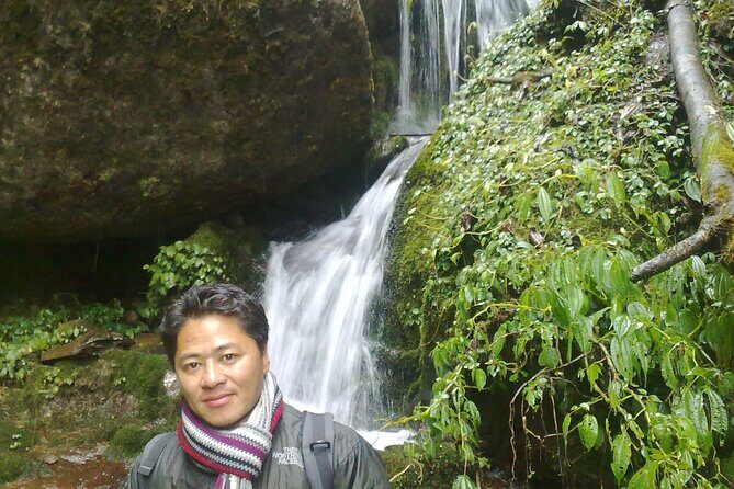 Private 4 - Day Poon Hill Trekking - Where You Start: Pokhara Lakeside Meeting Point and the 8:15 AM Kickoff