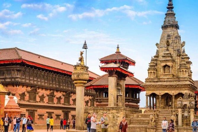 Private Day Tour: Patan and Bhaktapur from Kathmandu - Jawalakhel crafts stop: a short cultural intermission with real context