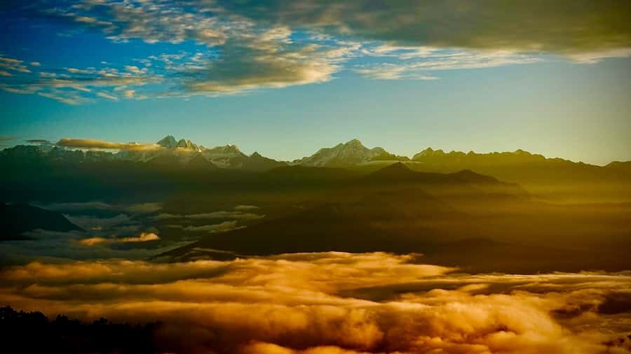 Private Nagarkot & Bhaktapur Tour: Culture, Views & Heritage - Who this tour suits best