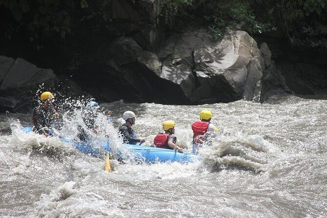 Rafting in Nepal: Trishuli, Bhotekoshi & Other River Rafting - Lunch and Comfort: The Part You’ll Appreciate Later