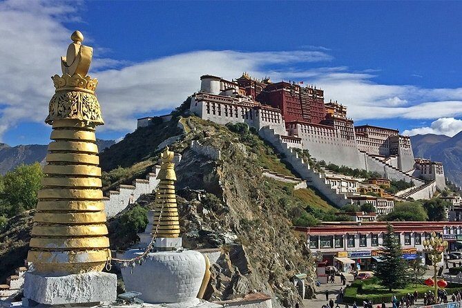 Tibet Tour With Everest Base Camp – FLY IN DRIVE OUT- 8 DAYS - Day 8: Rasuwagadi border formalities and back to Kathmandu